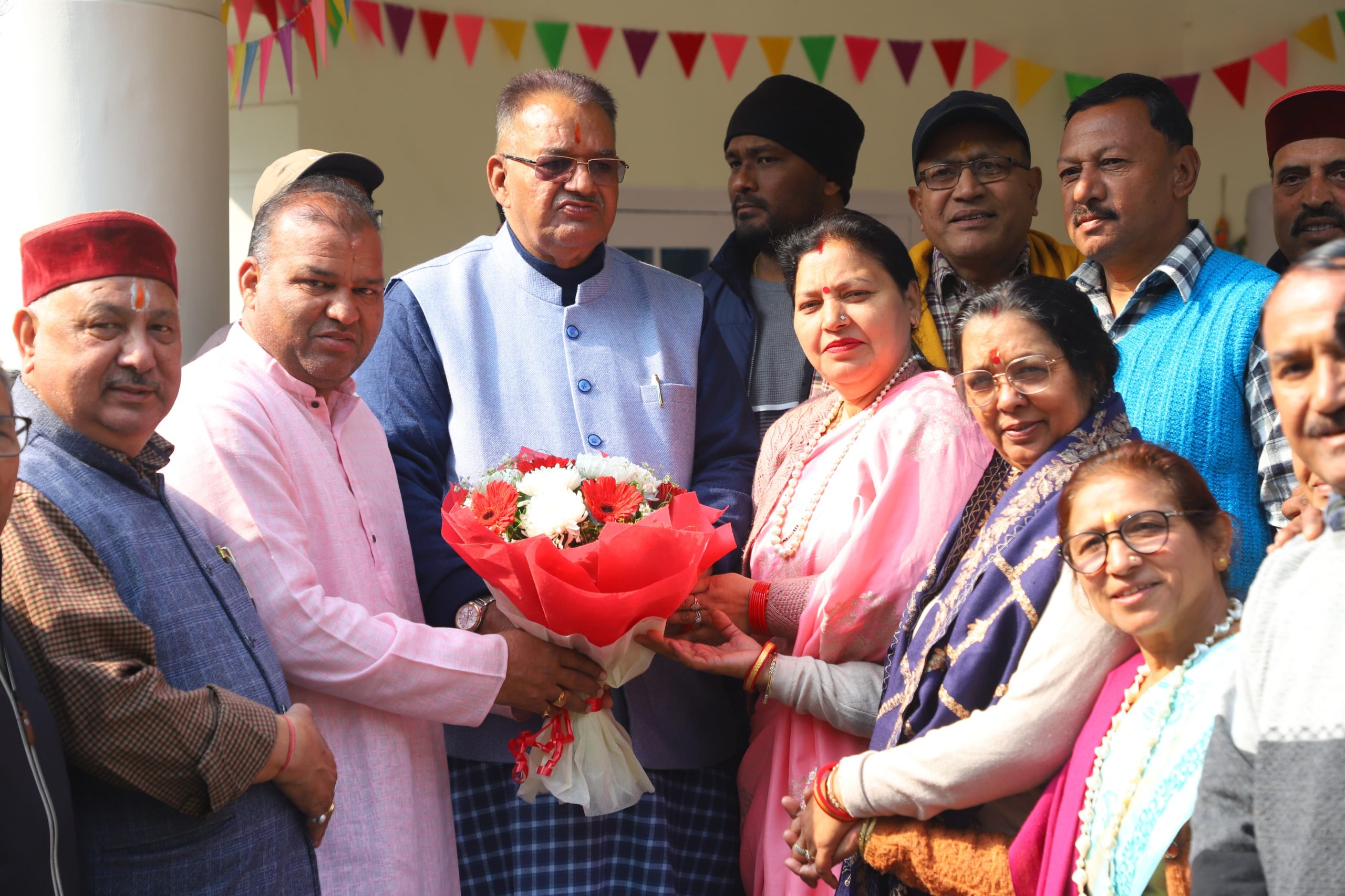 विजयी पार्षदों एवं पार्टी कार्यकर्ताओं को कैबिनेट मंत्री जोशी ने दी बधाई