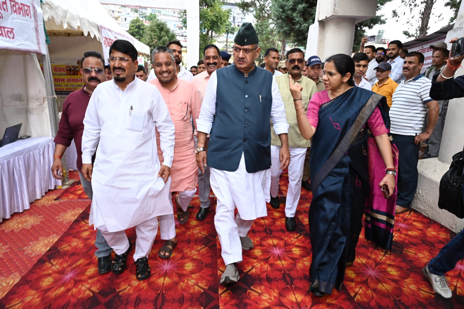 सेवा, सुशासन एवं समर्पण के साथ प्रदेश सरकार जनहित में कर रही कार्य : प्रभारी मंत्री गणेश जोशी