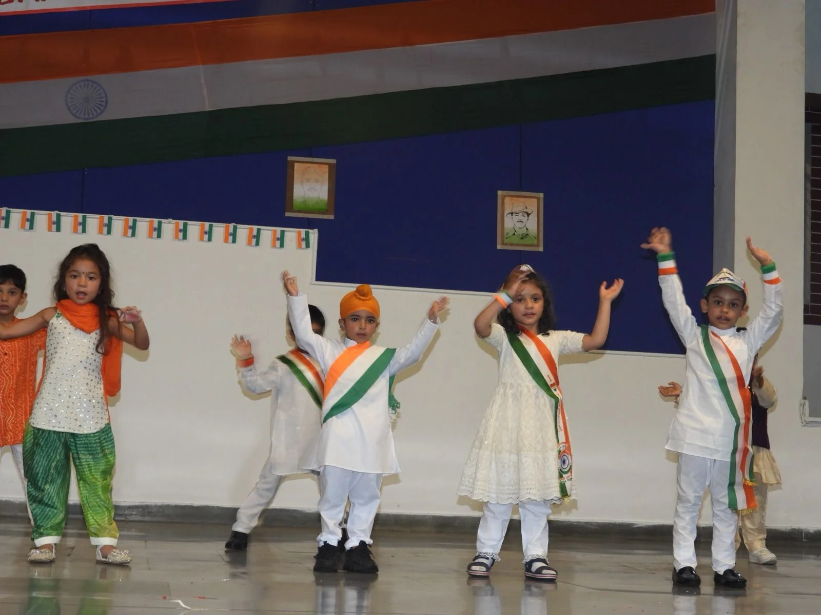 देशप्रेम और उद्देश्य की भावना से सराबोर रहा द आर्यन स्कूल का स्वतंत्रता दिवस समारोह