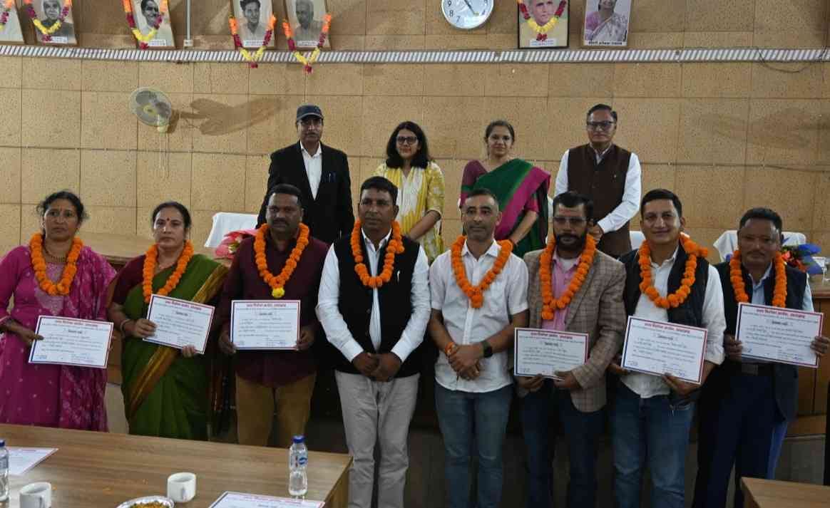 जिला योजना समिति के 17 सदस्य निर्विरोध निर्वाचित